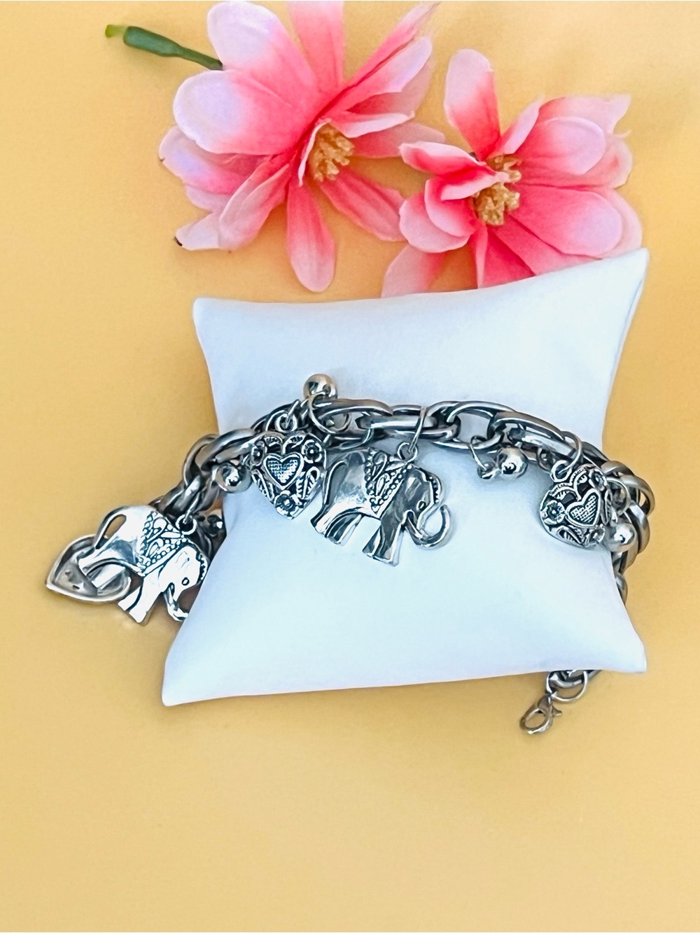 Elephant charm bracelet silver plated